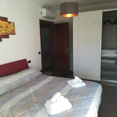 Guestflat In Lucca, Visitando Toscana * Lucca