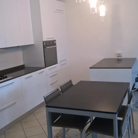Apartment Guestflat In Lucca, Visitando Toscana *